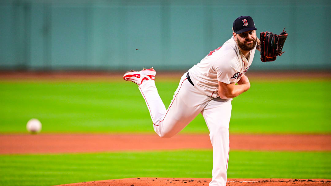 Boston Red Sox starting pitcher Lucas Giolito throws a pitch versus the Athletics at Fenway Park.
