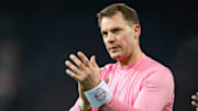Manuel Neuers Zukunftsplanung hält den FC Bayern in Atem