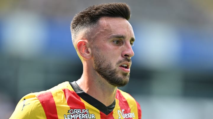 Le RC Lens va affronter un adversaire redoutable.