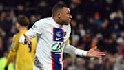FBL-FRA-CUP-PAYS DE CASSEL-PSG