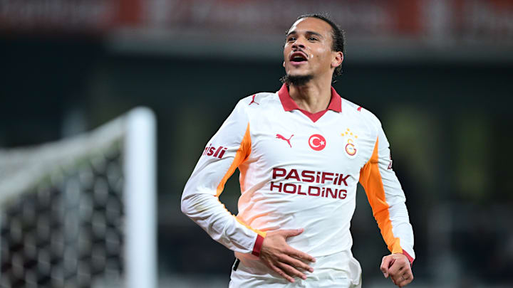 Leroy Sané jubelt über seinen Treffer gegen Basaksehir Leroy Sané jubelt über seinen Treffer gegen Basaksehir