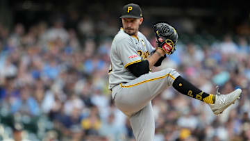 Pittsburgh Pirates v Milwaukee Brewers