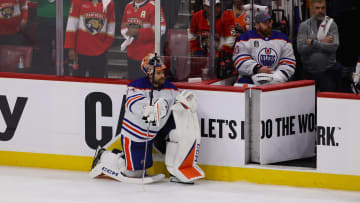 Edmonton Oilers goaltender Skinner Stuart (74)