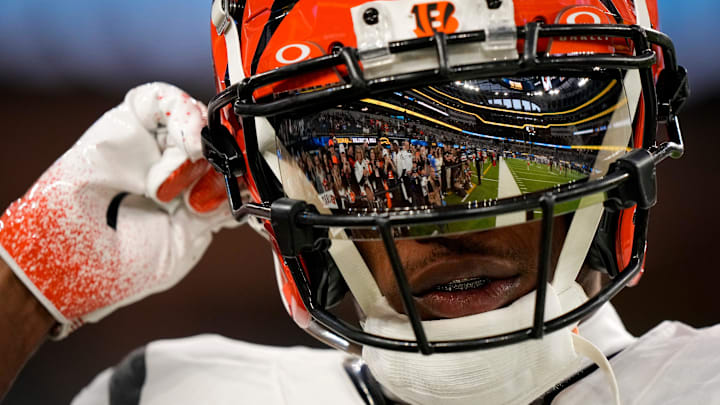 Cincinnati Bengals wide receiver Ja'Marr Chase (1) runs routes during warmups before the NFL Week 11 game between the Los Angeles Chargers and the Cincinnati Bengals at SoFi Stadium in Inglewood, Calif., on Sunday, Nov. 17, 2024.