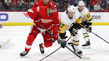 Pittsburgh Penguins v Detroit Red Wings