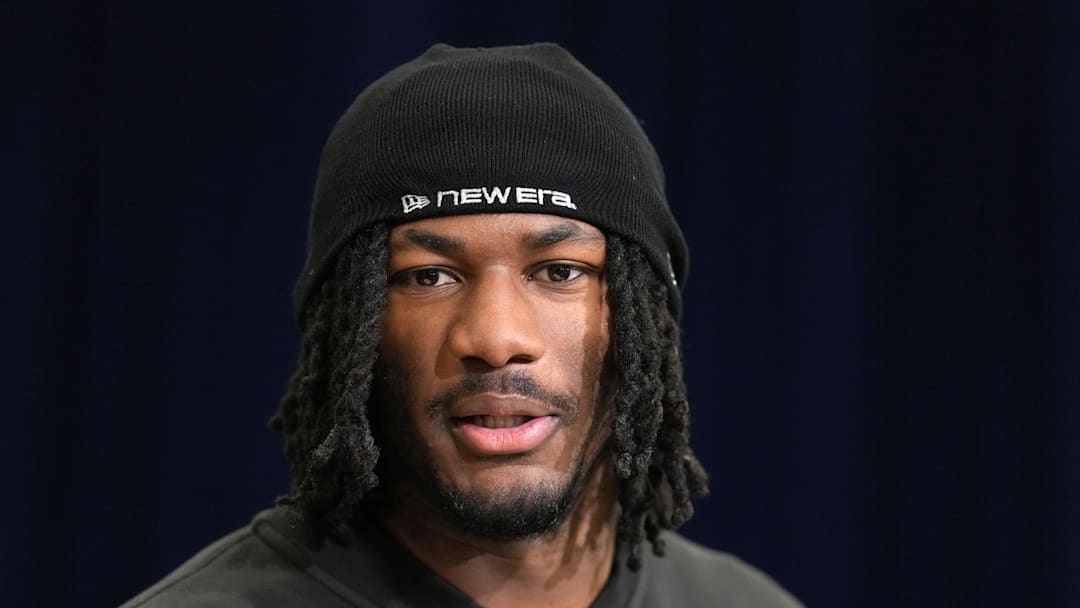 Oklahoma defensive lineman R Mason Thomas