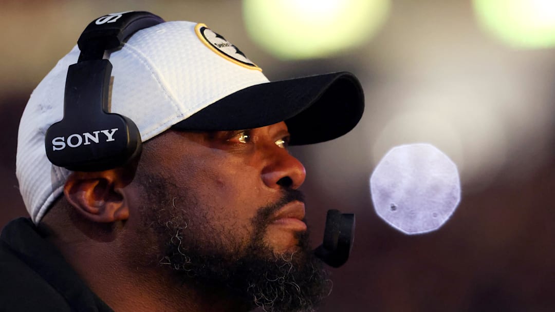 Steelers coach Mike Tomlin stepped down from his role after 19 seasons.