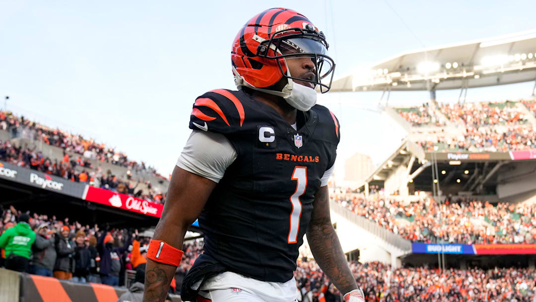 Cincinnati Bengals wide receiver Ja'marr Chase (1) gets to his feet after catching a go-ahead touchdown in the fourth quarter of the NFL Week 18 game between the Cincinnati Bengals and the Cleveland Browns at Paycor Stadium in Downtown Cincinnati on Sunday, Jan. 4, 2026. The Browns kicked a last second field goal to win 20-18.