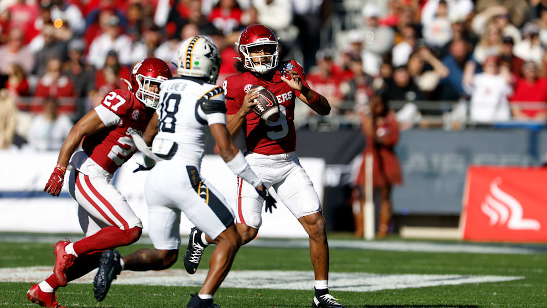 Oklahoma v Navy - Lockheed Martin Armed Forces Bowl