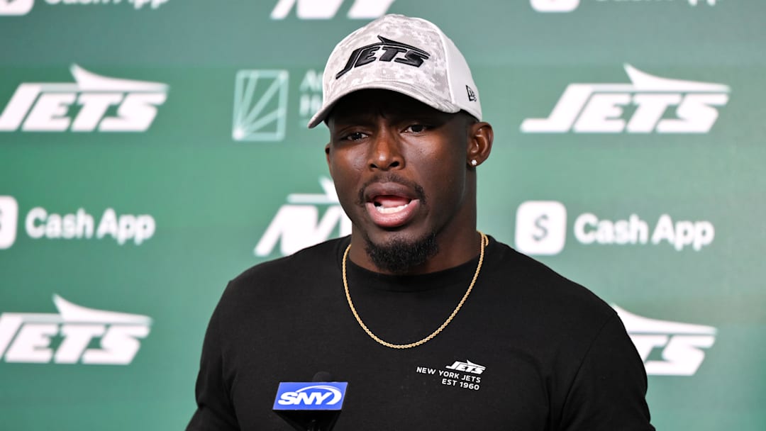 New York Jets special teams coordinator Chris Banjo New York Jets special teams coordinator Chris Banjo