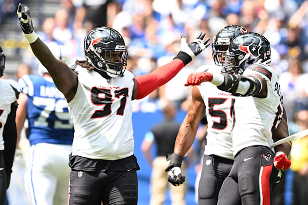 Houston Texans defensive tackle Mario Edwards Jr.