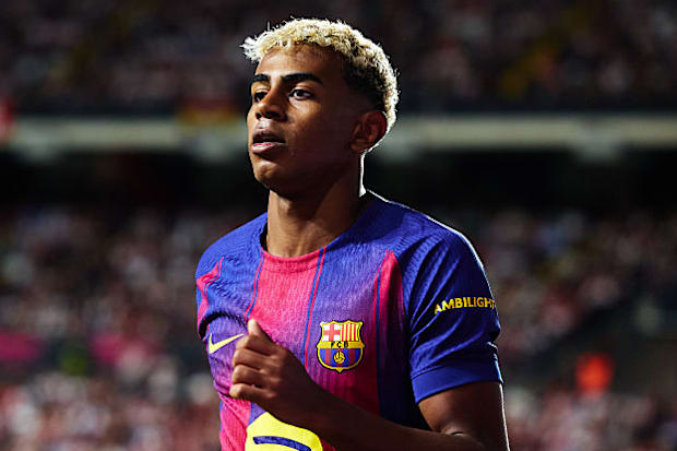 ลามีน ยามาล บาร์เซโลนา