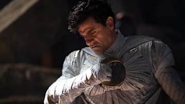 Oscar Isaac as Marc Spector in Marvel Studios' MOON KNIGHT, exclusively on Disney+. Photo by Gabor Kotschy. ©Marvel Studios 2022. All Rights Reserved.