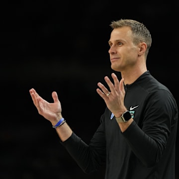 Duke basketball head coach Jon Scheyer