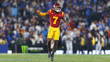 USC v UCLA
