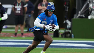 Feb 2, 2025; Orlando, FL, USA; NFC running back Jahmyr Gibbs of the Detroit Lions (26) carries the ball during the 2025 Pro Bowl Games at Camping World Stadium. Mandatory Credit: Kirby Lee-Imagn Images
