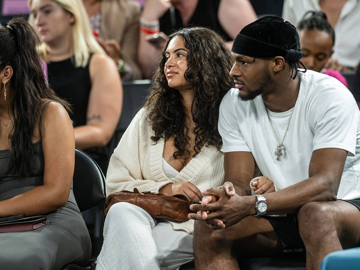 Bronny James' girlfriend Parker Whitfield shares rare selfie on couple's date night