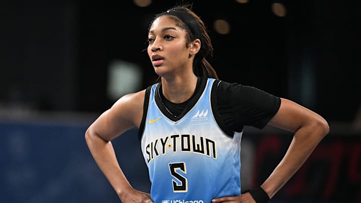 Chicago Sky v Atlanta Dream