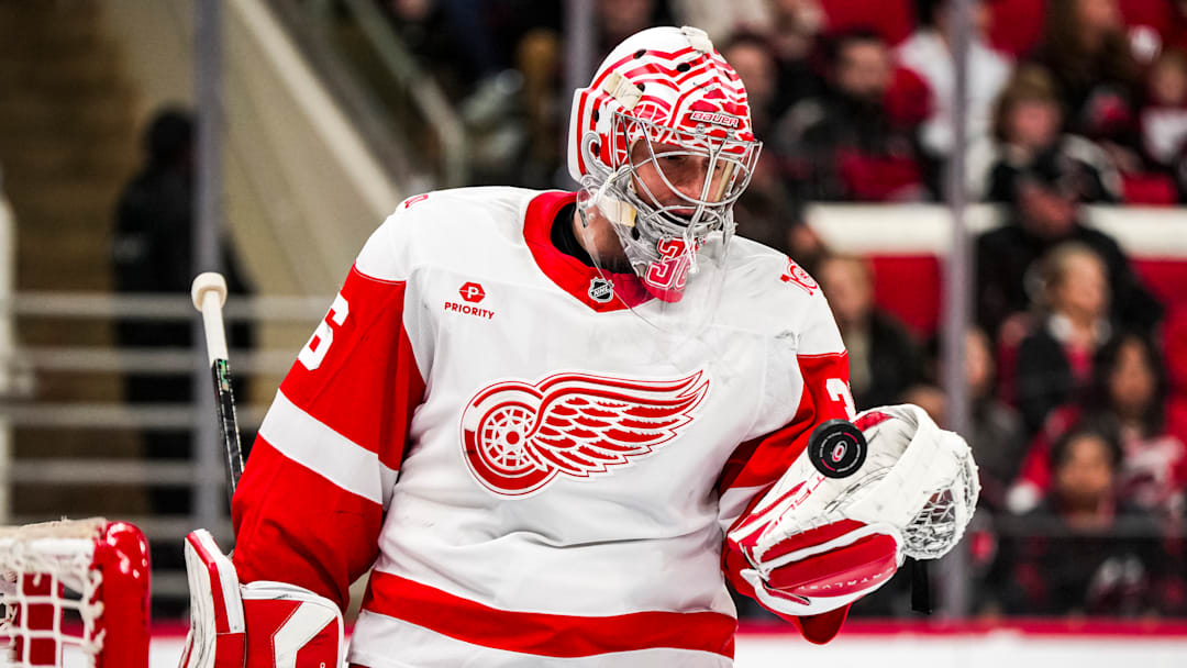Detroit Red Wings v Carolina Hurricanes