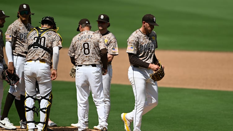 San Francisco Giants v San Diego Padres