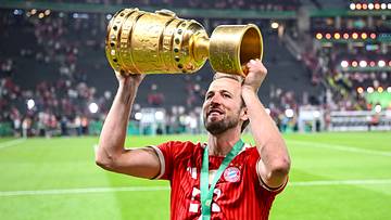 Harry Kane mit dem DFB-Pokal