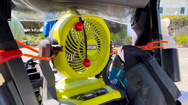 A portable fan on a golf cart at the Myrtle Beach World Amateur.