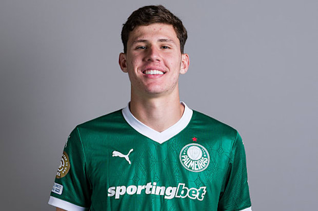 หลุยส์ เบเนเดตติ 