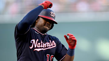 Free agent Josh Bell has signed with the Washington Nationals 