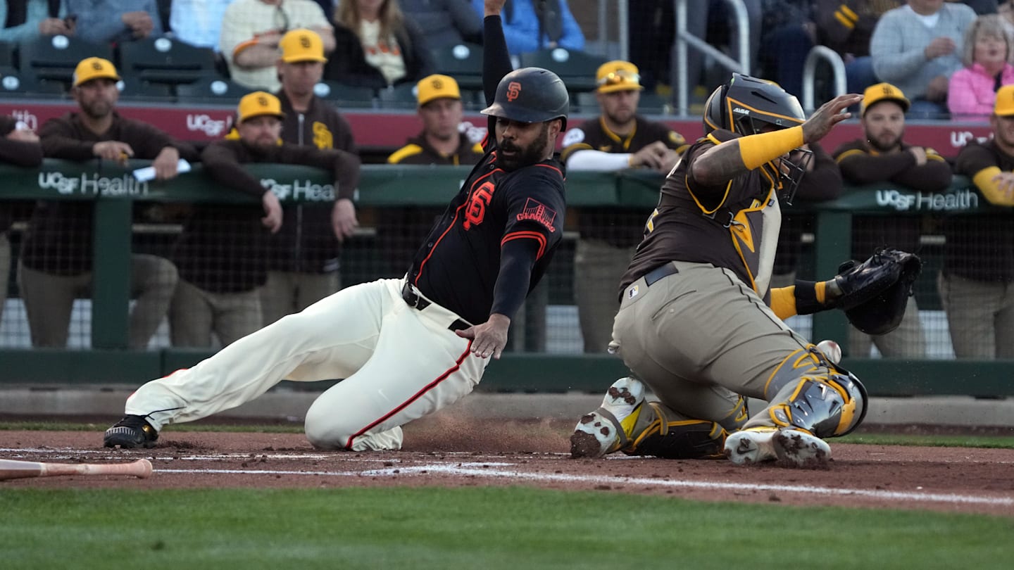 Giants Designate LaMonte Wade Jr., Add Dominic Smith to Roster