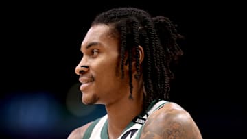 Milwaukee Bucks v Los Angeles Lakers