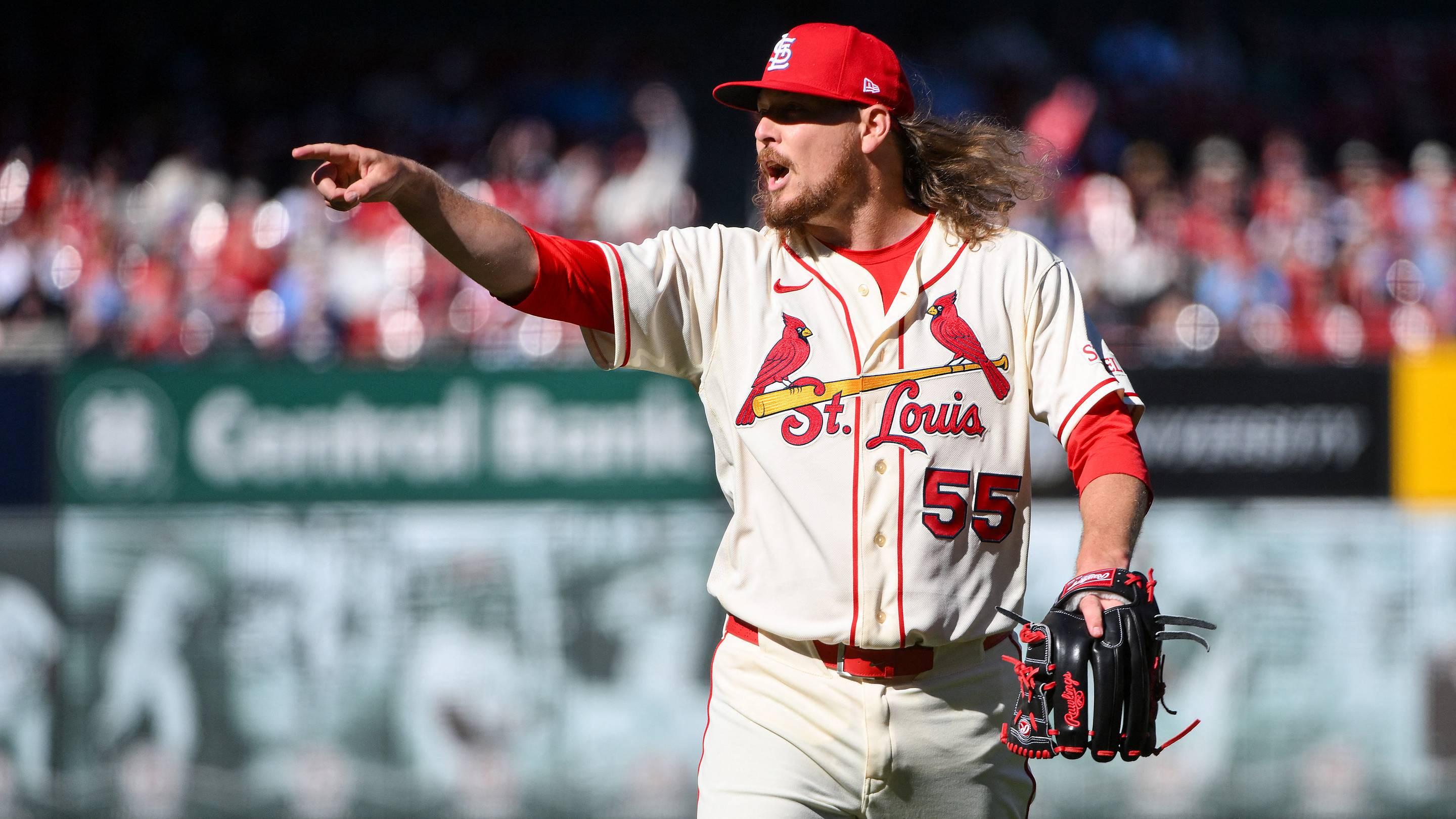 Cardinals Hurler Projected to Sign $3.4 Million Deal in Free Agency