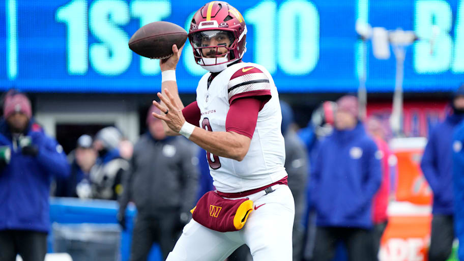 Marcus Mariota, Commanders.