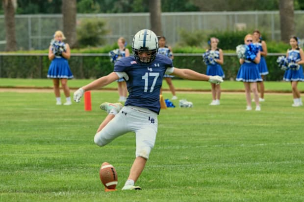 Laguna Blanca vs. Trona in California Varsity high school football showdown - Sep. 16, 2025 