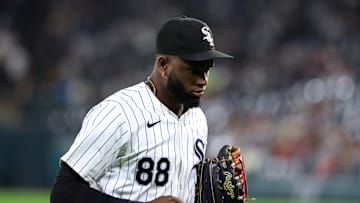 Los Angeles Angels v Chicago White Sox