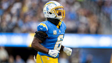 Tennessee Titans v Los Angeles Chargers