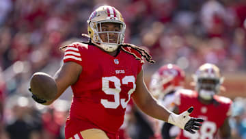 San Francisco 49ers defensive tackle Kalia Davis (93)