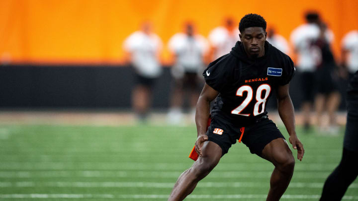 Cincinnati Bengals cornerback Josh Newton (28) works out at Bengals spring practice at the IEL Indoor Facility in Cincinnati on Thursday, June 13, 2024.