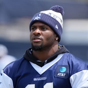 Cowboys defensive end Micah Parsons missed practice due to back tightness.