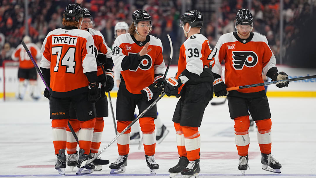 Tampa Bay Lightning v Philadelphia Flyers