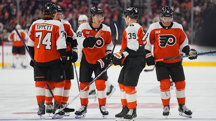 Tampa Bay Lightning v Philadelphia Flyers