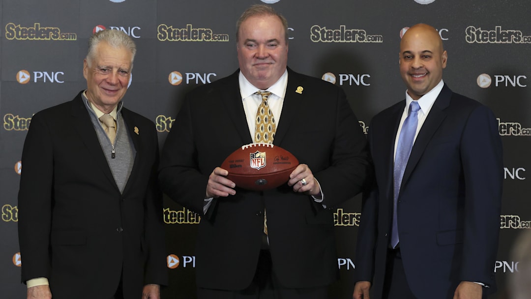 Pittsburgh Steelers owner Art Rooney II (left) and general manager Omar Khan (right) flank Mike McCarthy (middle)