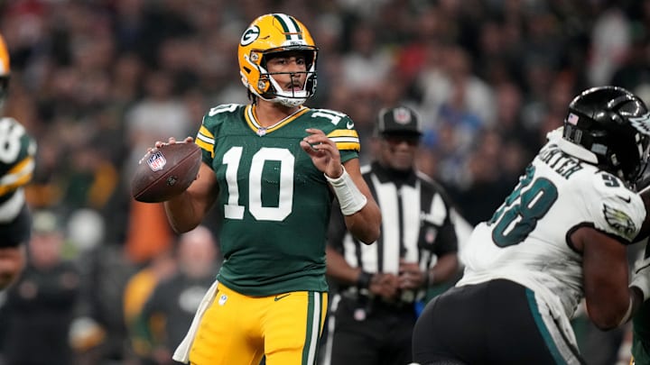 Sep 6, 2024; Sao Paulo, BRA; Green Bay Packers quarterback Jordan Love (10) drops to throw during the second half against the Philadelphia Eagles at Neo Quimica Arena. Mandatory Credit: Kirby Lee-Imagn Images