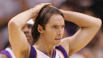 Steve Nash reacts after a foul call during Game 2 of the Western Conference finals between Phoenix and San Antonio in 2005