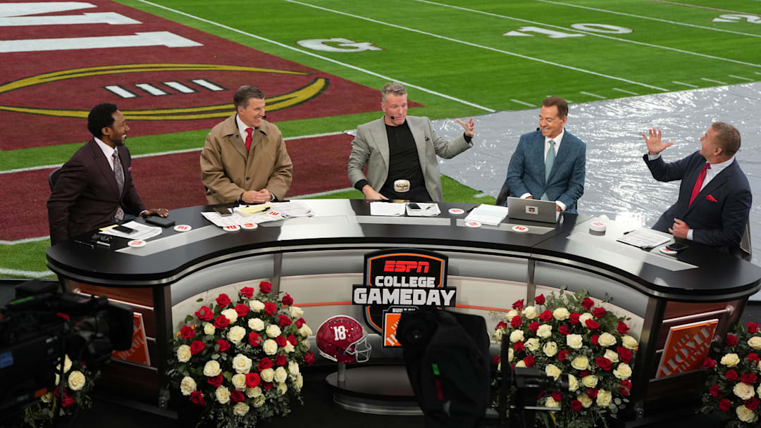 Desmond Howard, Rece Davis, Pat McAfee, Nick Saban and Kirk Herbstreit on the ESPN College Gameday set.
