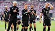 Eric Dier (li.) mit Joshua Kimmich (Archivbild)