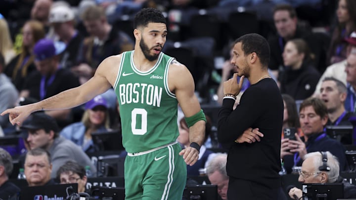 Mar 21, 2025; Salt Lake City, Utah, USA; Boston Celtics forward Jayson Tatum (0) and head coach Joe Mazzulla discuss a play against the Utah Jazz during the second half at Delta Center. Mandatory Credit: Rob Gray-Imagn Images Mar 21, 2025; Salt Lake City, Utah, USA; Boston Celtics forward Jayson Tatum (0) and head coach Joe Mazzulla discuss a play against the Utah Jazz during the second half at Delta Center. Mandatory Credit: Rob Gray-Imagn Images