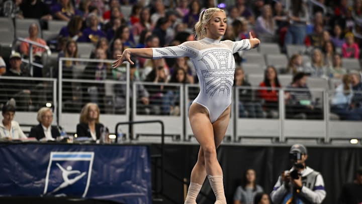 LSU Tigers gymnast Olivia Dunne warms up on floor before the start of the 2024 Womens National Gymnastics Championship.