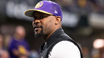 Minnesota Vikings defensive coordinator Brian Flores