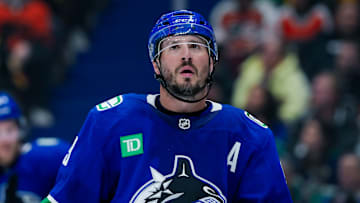 Philadelphia Flyers v Vancouver Canucks