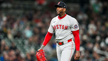 Aroldis Chapman es uno de los jugadores que podría salir de Boston 